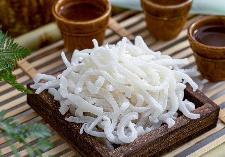 Cách làm mứt dừa và bảo quản mứt dừa đúng cách