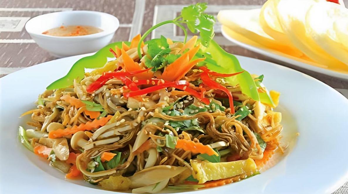 Cách làm nộm hoa chuối ngon giòn, thanh mát tại nhà 2 Cách làm nộm hoa chuối và nước chan