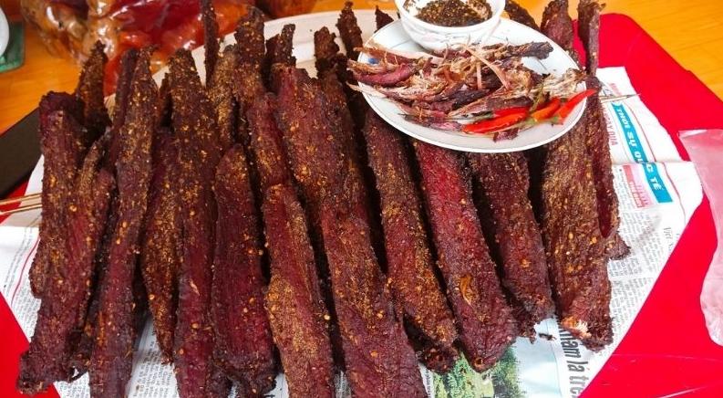 Cách làm thịt lợn sấy tại nhà ngon như ngoài hàng 1 Cách làm thịt lợn sấy bằng các nguyên liệu dễ tìm